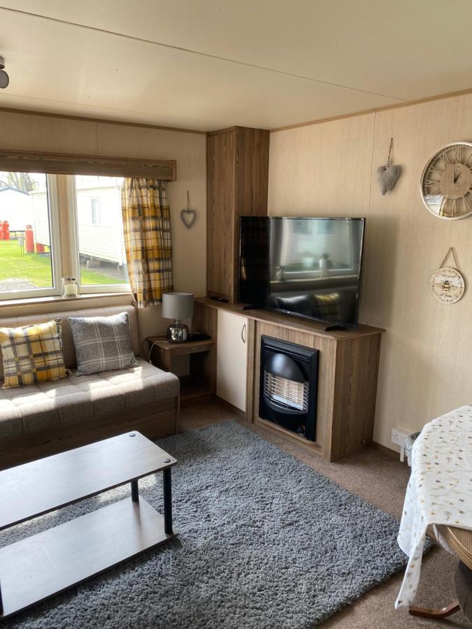 Haggerston Castle 6 Berth Caravan - Lakeside North 23 Cheswick  エクステリア 写真